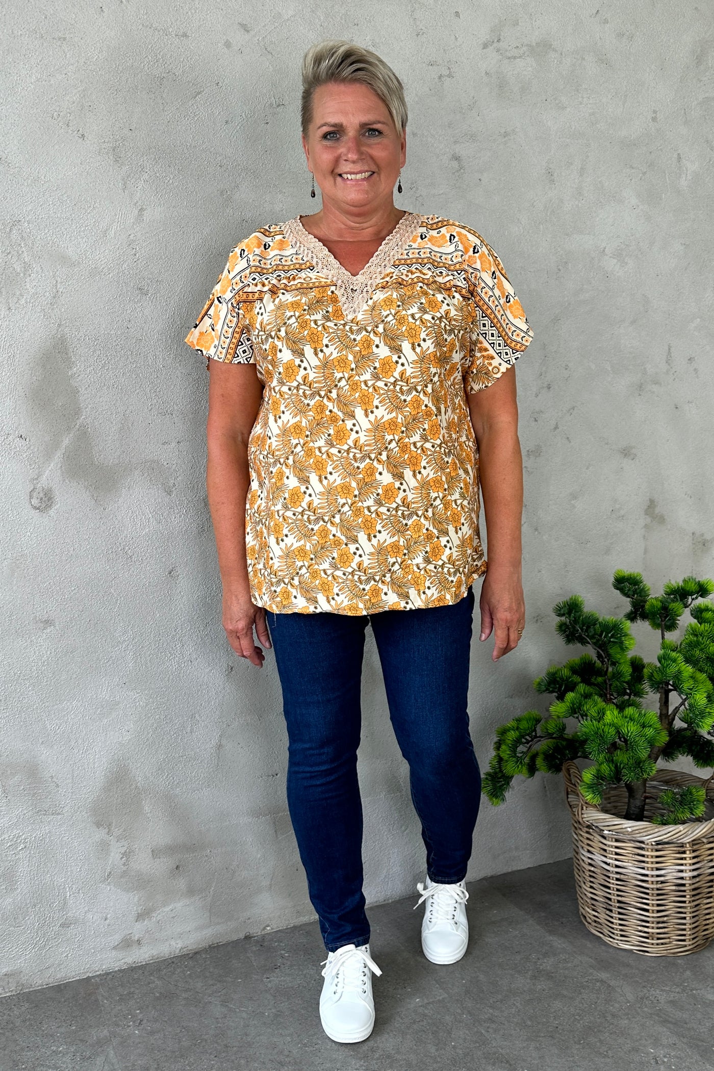 Kira Blouse Orange