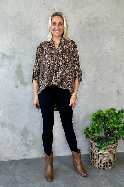 Julia Shirt Small Leo