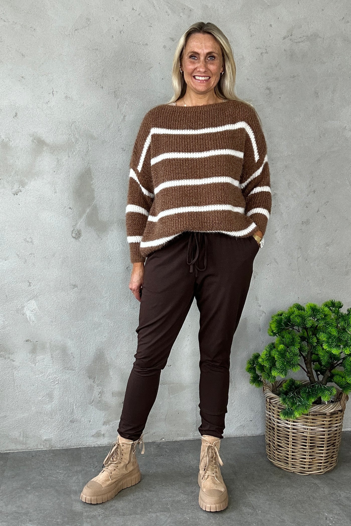 Milla Knit Camel