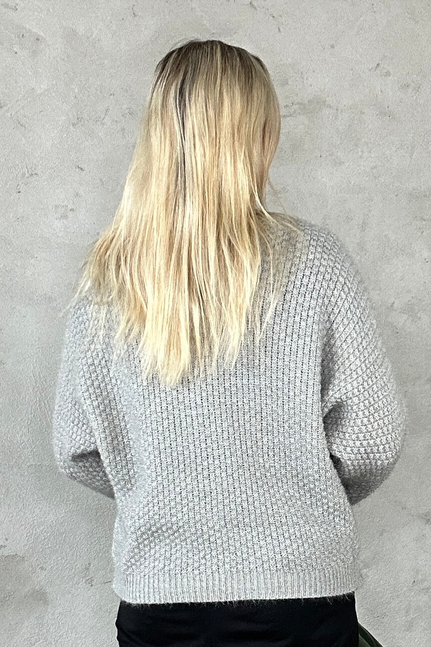 Tibbi Knit Grey