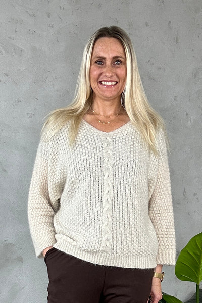 Tibbi Knit Beige
