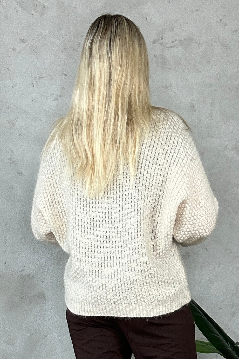 Tibbi Knit Beige
