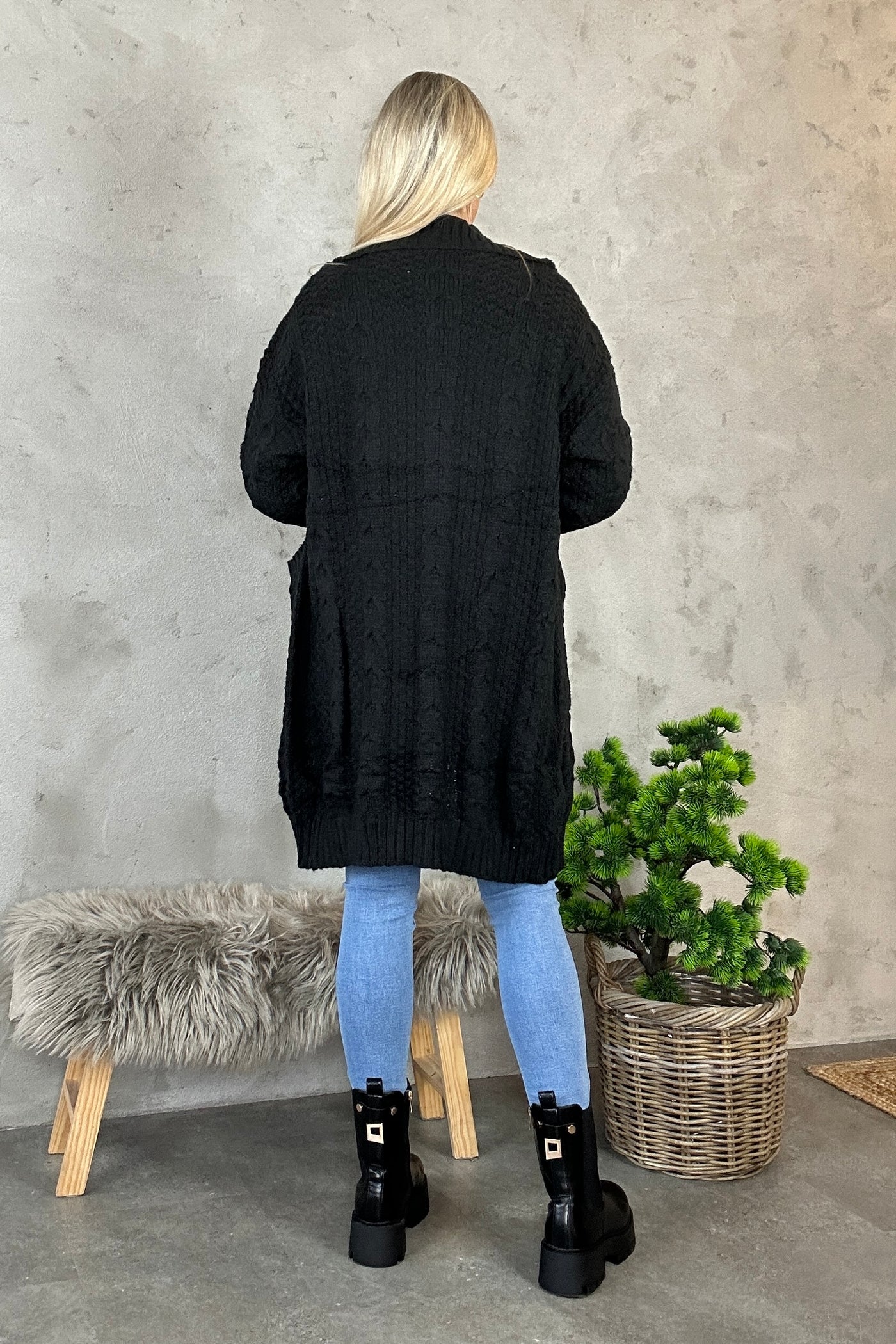 Vanessa Cardigan Black