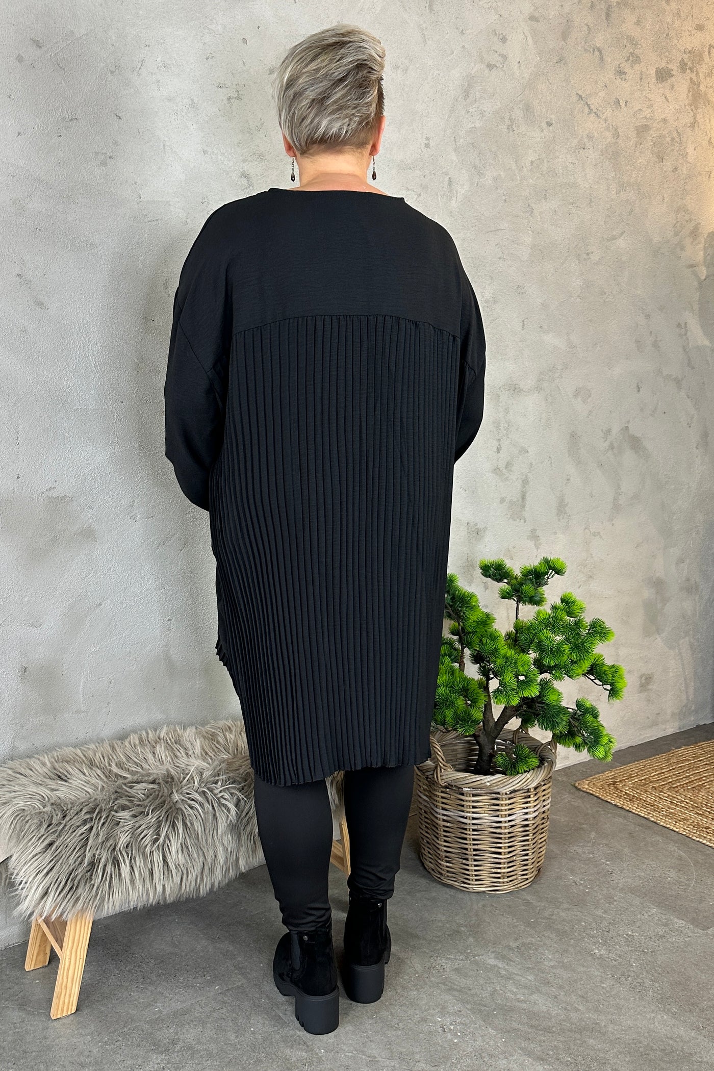 Noelle Tunic Dress Black