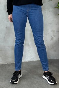 Du tilføjede <b><u>Penny Denim Jeans Dark Blue</u></b> til din indkøbskurv.