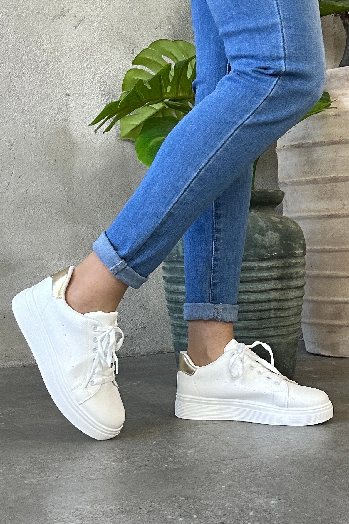 Ellie Sneakers White/Gold