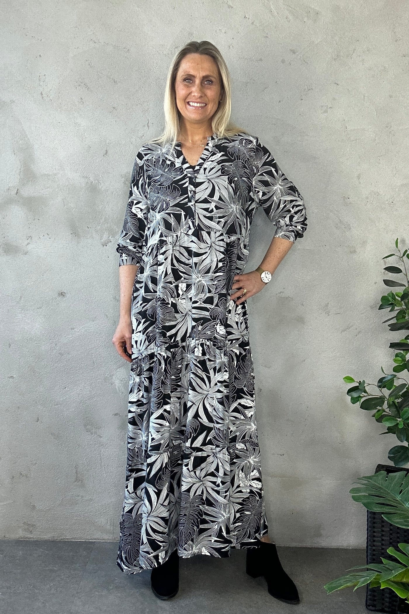 Laura Dress Black