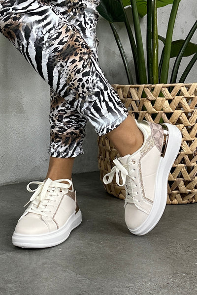 Breeze sneakers off white
