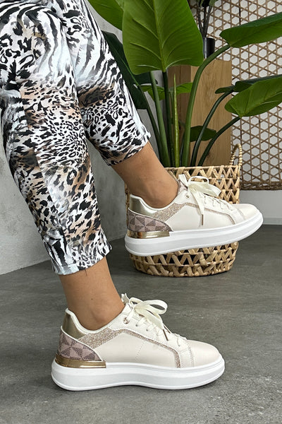 Breeze sneakers off white