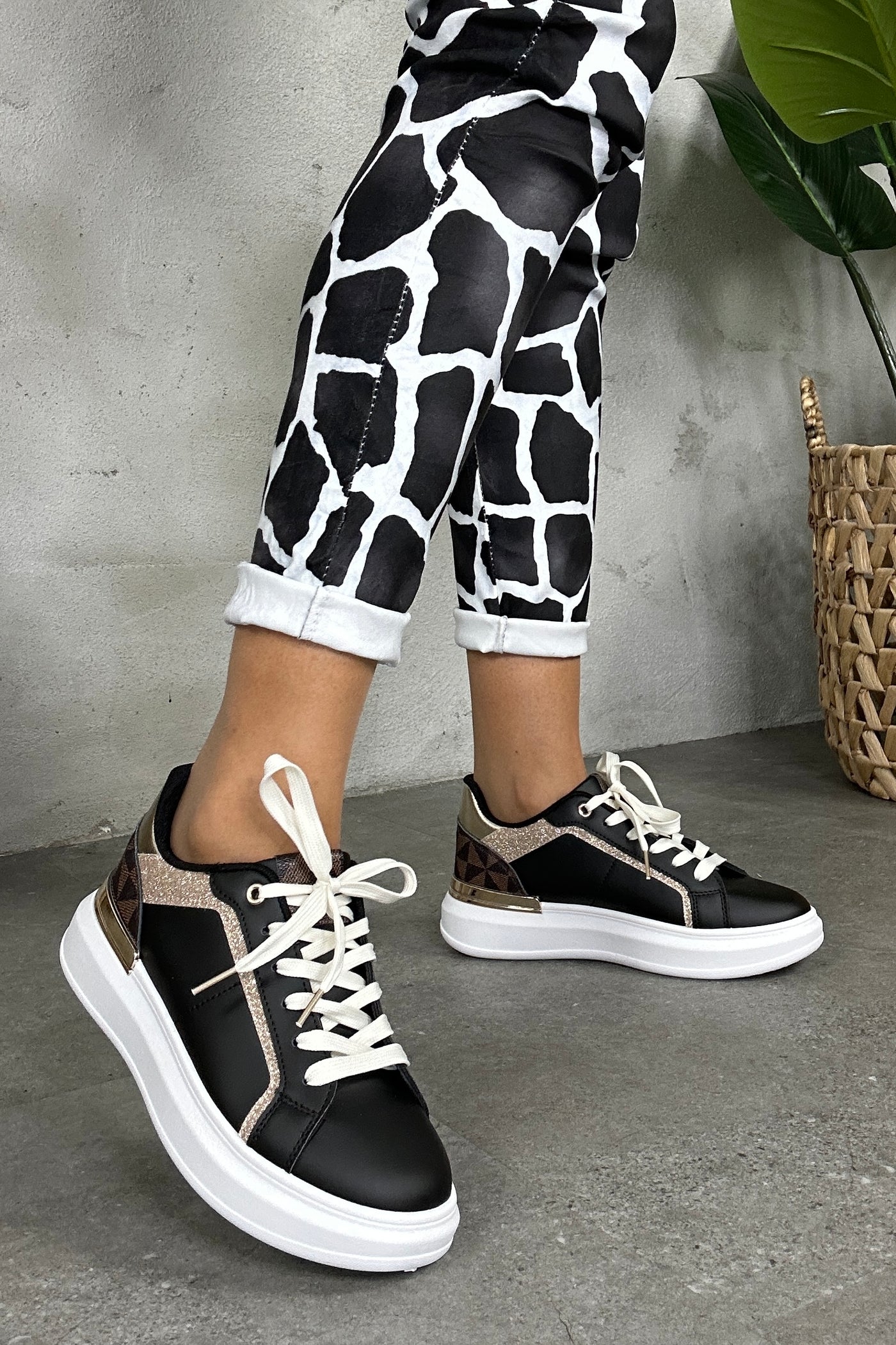 Breeze sneakers Black
