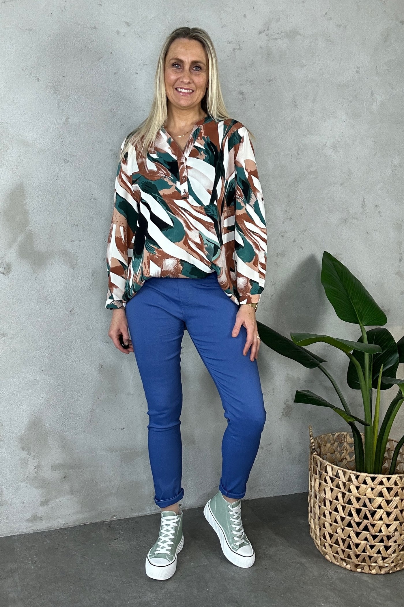 Thea Pant Blue